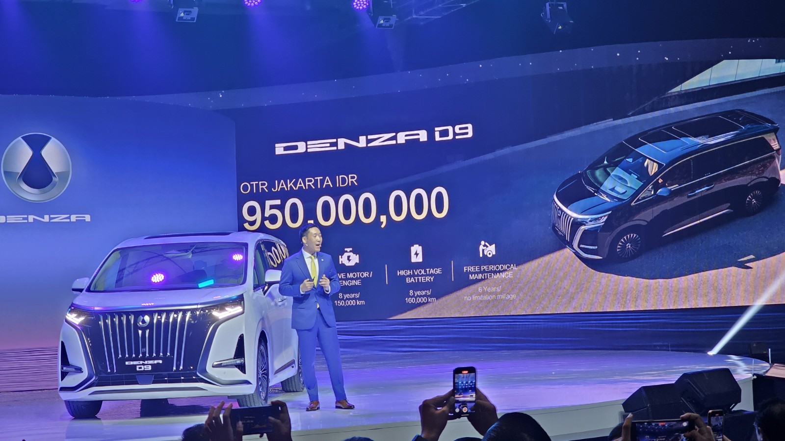 Perbandingan Harga Denza D9 vs. Alphard cs, Termurah di Kelasnya?