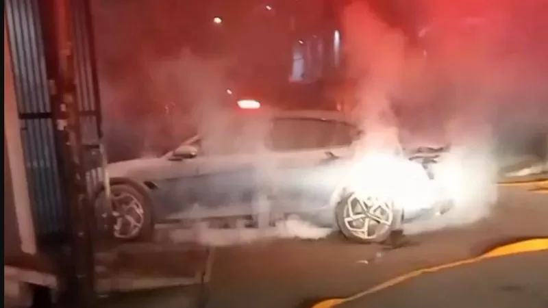 BYD Seal Terbakar di Garasi Rumah di Palmerah, Baterai Bocor? BYD Seal Terbakar di Garasi Rumah di Palmerah, Baterai Bocor?