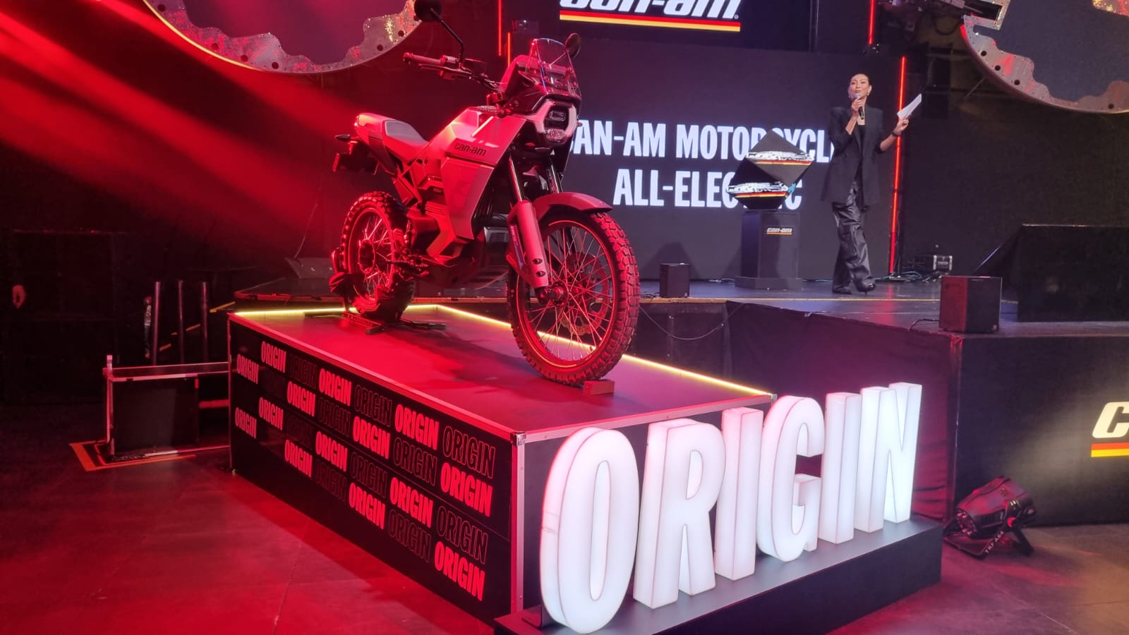Alasan Motor Listrik Can-Am di Indonesia Harganya 2 Kali Lipat
