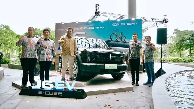SUV Offroad Listrik Chery J6 Rilis di Surabaya, Harga Mulai Rp500 Jutaan SUV Offroad Listrik Chery J6 Rilis di Surabaya, Harga Mulai Rp500 Jutaan