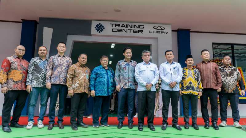 Chery Resmikan Pusat Pelatihan Teknisi Mobil Listrik di Bekasi