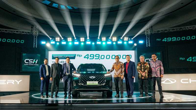 Ugal-Ugalan! Harga Chery Tiggo 8 CSH&nbsp;di Bawah&nbsp;Rp500 Jutaan, PHEV Termurah!