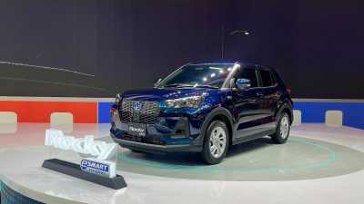 Komparasi Hybrid: Rocky vs Tiggo Cross vs MG VS vs Suzuki Fronx