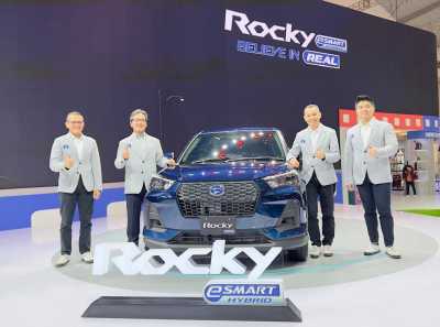 Daihatsu Panaskan Segmen SUV Ringkas dengan Rocky Hybrid di GIIAS 2025