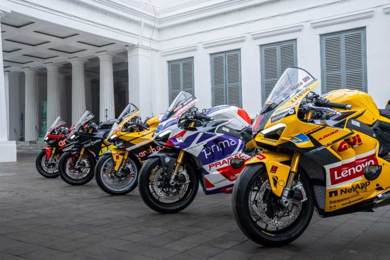 Ducati Rilis Panigale Replika 5 Pembalap Dunia, Bisa Dibeli? Ducati Rilis Panigale Replika 5 Pembalap Dunia, Bisa Dibeli?