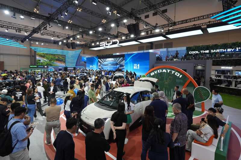 Transaksi GIIAS 2025 Turun, Bukti Adanya Rojali dan Rohana di Pameran