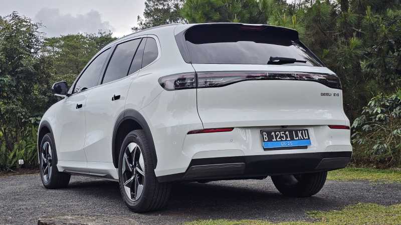 VIDEO: Jajal Geely EX5, Bodi Bongsor Baterai Kecil