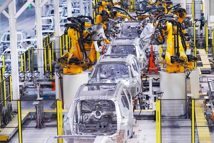 Geely Mulai Produksi Mobil Listrik EX5 di Purwakarta