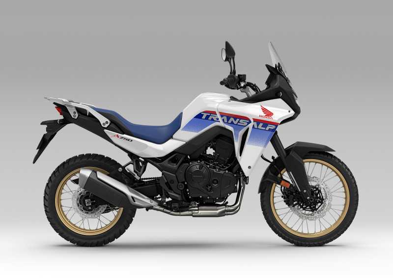 Moge Petualang Honda New XL750 Transalp Punya Fitur Baru Moge Petualang Honda New XL750 Transalp Punya Fitur Baru