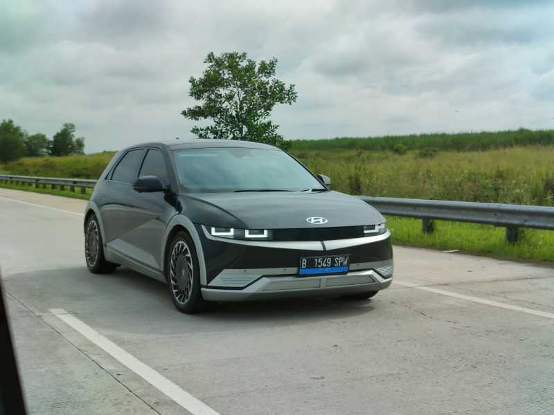 Hyundai Akan Setop Produksi IONIQ 5 dan Kona Electric, Kenapa? Hyundai Akan Setop Produksi IONIQ 5 dan Kona Electric, Kenapa?