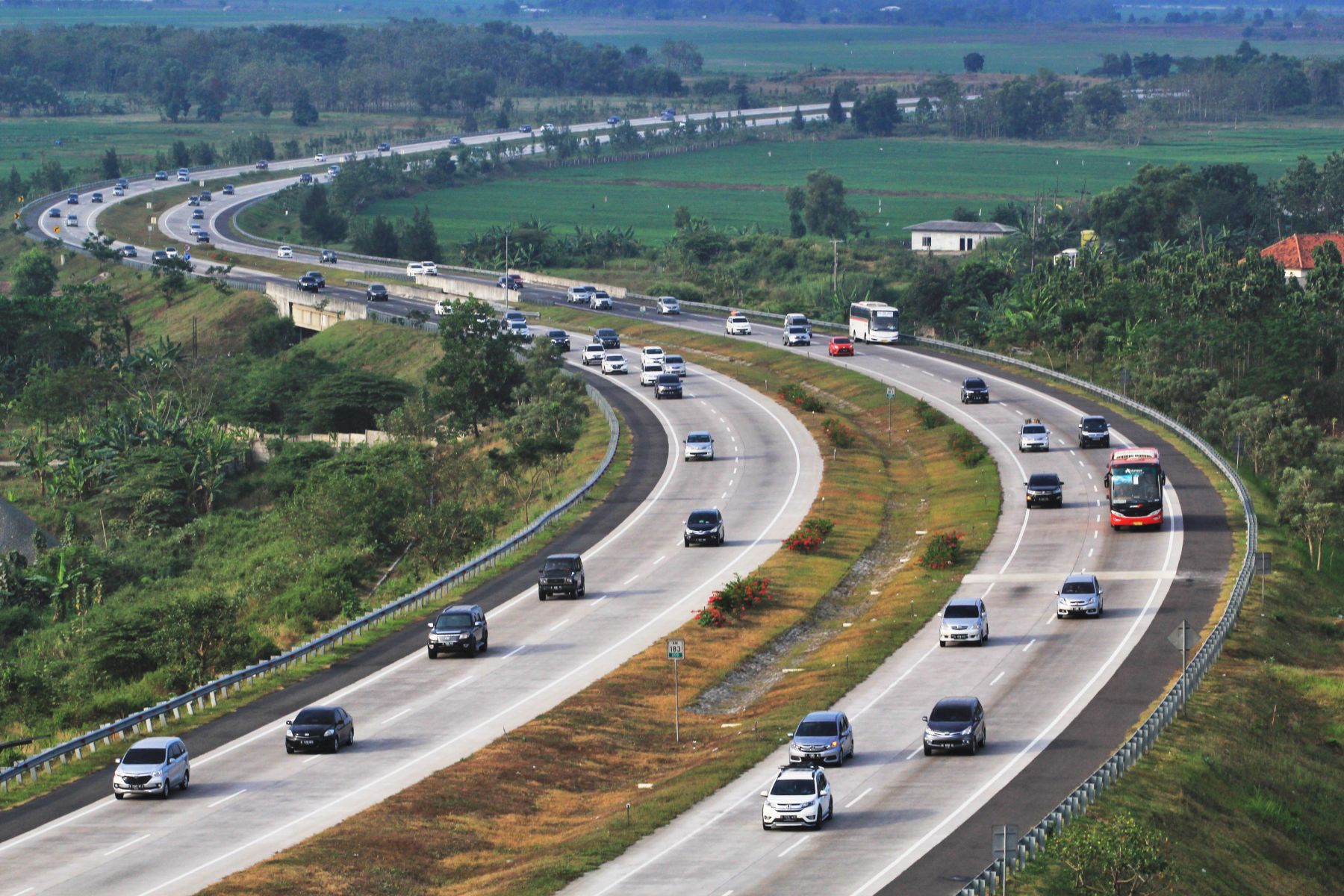 Dapat Diskon 20 Persen, Berapa Tarif Tol Trans Jawa Saat&nbsp;Mudik?