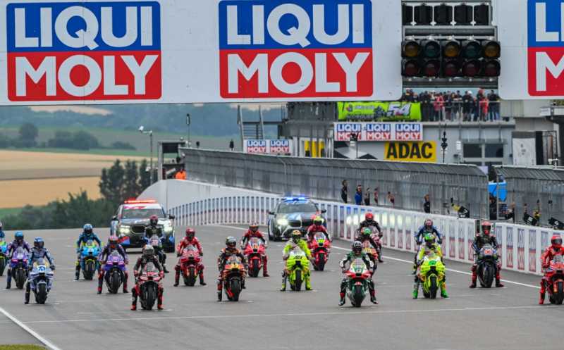 Banyak Pembalap Jatuh di MotoGP Jerman, 'Sehoror' Apa Sirkuit Sachsenring? Banyak Pembalap Jatuh di MotoGP Jerman, 'Sehoror' Apa Sirkuit Sachsenring?