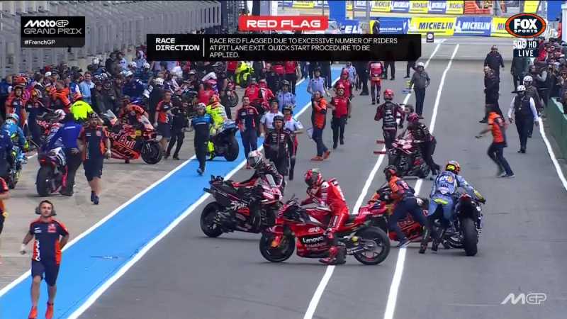 Kisruh <em>Double Long Lap Penalty</em> dan <em>Flag to Flag</em> di MotoGP Prancis