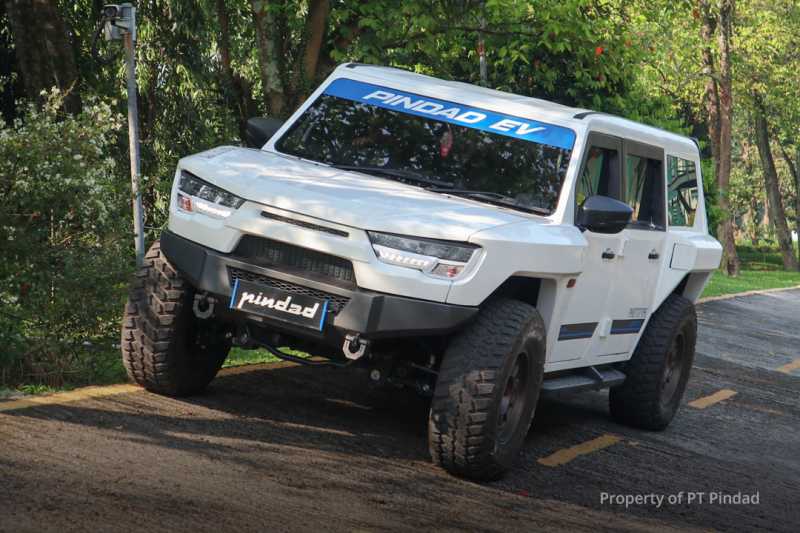 Bukan Esemka, Pindad Bakal Ditunjuk Sebagai Mobil Listrik Nasional