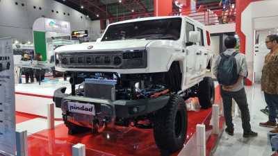 Wujud Mobil Taktikal Listrik Pindad PANDU di Indo Defence 2024