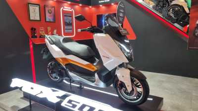 Gak Ada Motor Baru, Polytron Geber Diskon Rp5 Juta di IIMS 2025