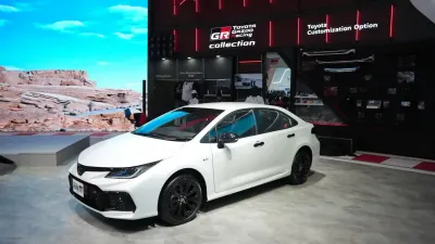 GIIAS 2025: Toyota Hadirkan Corolla Altis GR Sport Hybrid