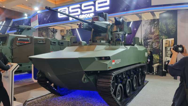 Industri Lokal Pamerkan Tank Mesin Hybrid di Indo Defence 2024