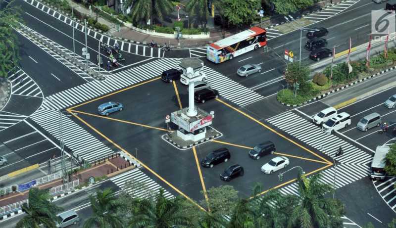 Jakarta Akan Pasang Traffic Light Pintar, Bisa Cegah Macet Jakarta Akan Pasang Traffic Light Pintar, Bisa Cegah Macet