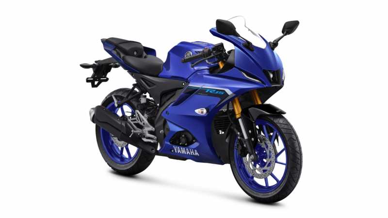 Yamaha R15 Punya Warna dan Grafis Baru, Makin Mirip R25!