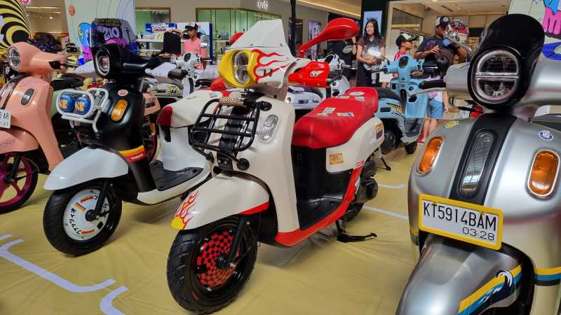 Modifikasi Yamaha Fazzio Tampil Kalcer Terinspirasi Vespa Excel Modifikasi Yamaha Fazzio Tampil Kalcer Terinspirasi Vespa Excel