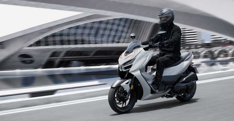 Motor China Zontes Mau Masuk Pasar Indonesia, Rilis Motor 3-Silinder?