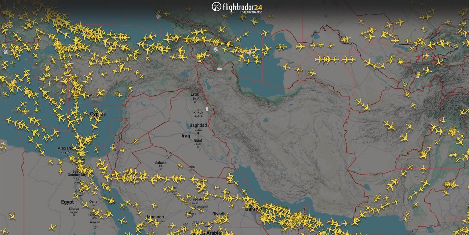 Video Flightradar24: Langit 'Kosong' Imbas Konflik Iran Israel