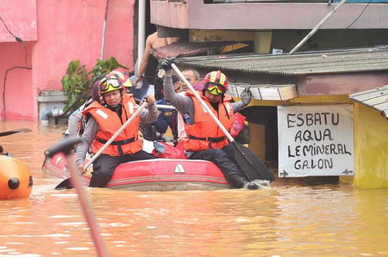 4 Situs untuk Cek Kondisi Banjir di Jakarta Secara Realtime 4 Situs untuk Cek Kondisi Banjir di Jakarta Secara Realtime