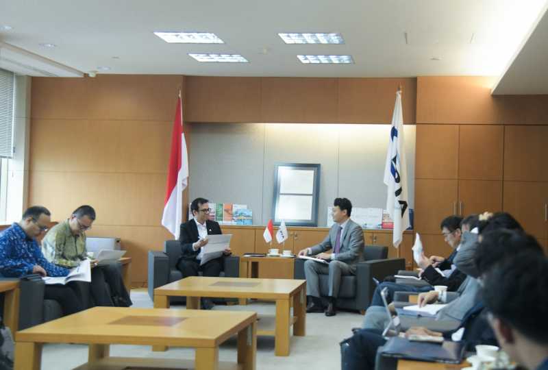 Komdigi Gandeng Universitas Tokyo untuk Kembangkan Kurikulum AI