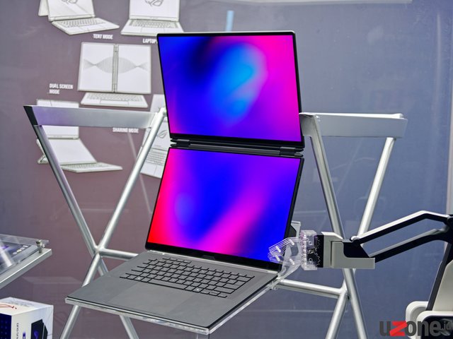 Jajal Asus ROG Zephyrus Duo 2026, Laptop Gaming Punya Dua Layar OLED