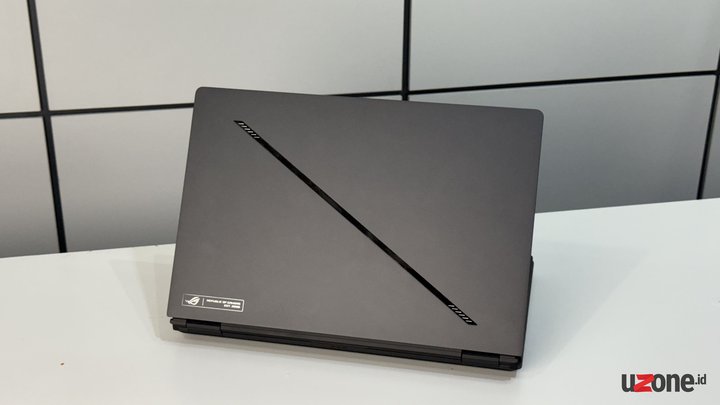 Review Asus ROG Zephyrus Duo 2026, Sekencang Apa Laptop Seharga LCGC?