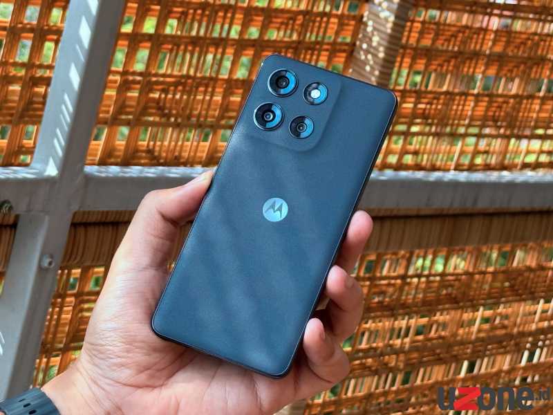 Harga &amp; Spek Lengkap Moto G86 Power, Bawa Baterai 6.720 mAh!