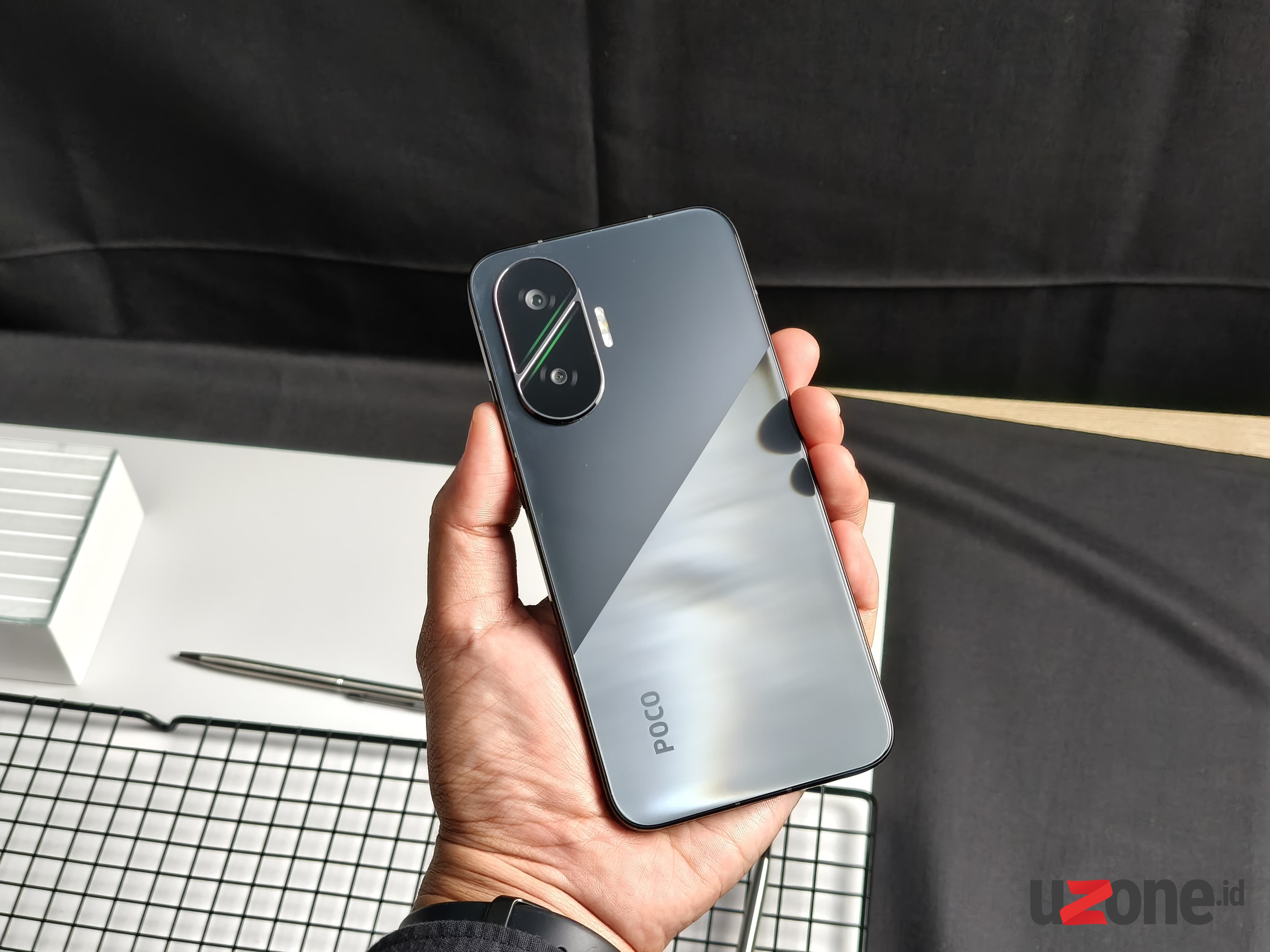 Hands-on Poco F7: Bodi Premium, Performa Berani Lawan Versi Pro?

