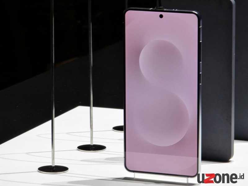Samsung Galaxy S25 Edge Pakai Layar Anti Retak dari Corning

