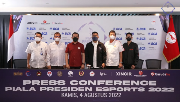 Foto: Konferensi Pers Piala Presiden Esports 2022