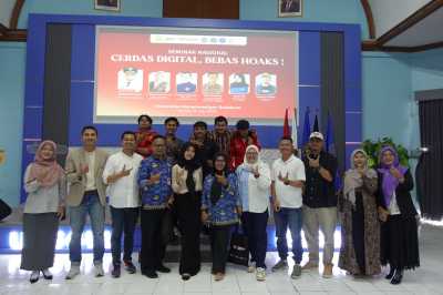 Uzone Ajak Gen Z Sukabumi Lawan Hoaks Lewat Literasi Digital