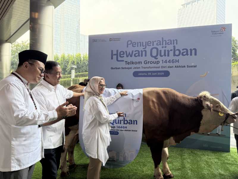 Rayakan Iduladha, Telkom Salurkan 946 Hewan Kurban