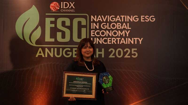 XLSMART Borong Tiga Penghargaan, dari ESG hingga Teknologi AI XLSMART Borong Tiga Penghargaan, dari ESG hingga Teknologi AI