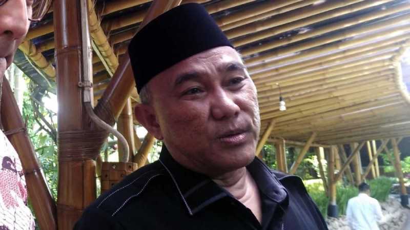 Selain Lagu, Lampu Merah Depok Juga Putar Imbauan Wali Kota Selain Lagu, Lampu Merah Depok Juga Putar Imbauan Wali Kota