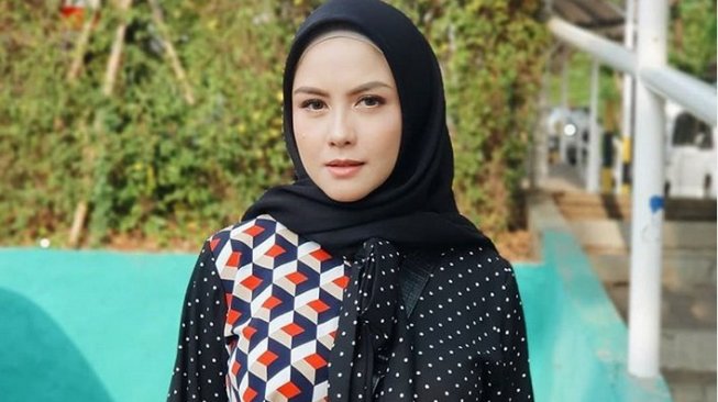 Revalina S Temat Bangga Jadi Ibu Rumah Tangga