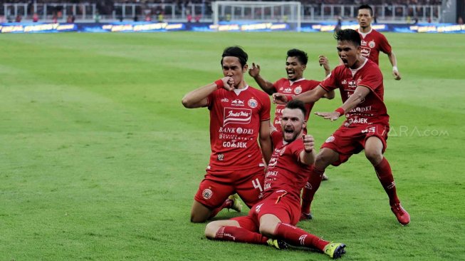 Bus yang Ditumpangi Pemain Persija Jadi Sasaran Timpuk di Makassar Bus yang Ditumpangi Pemain Persija Jadi Sasaran Timpuk di Makassar