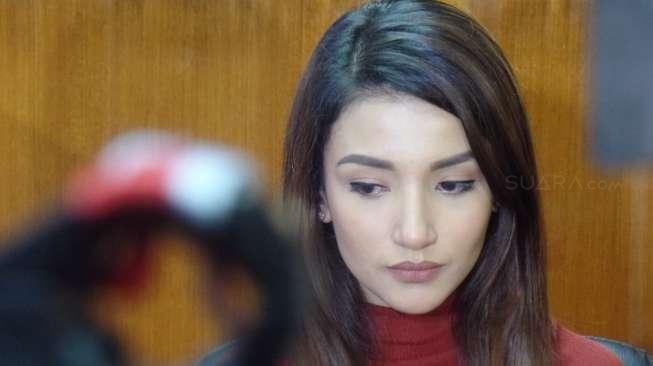Tsania Marwa Unggah Surat Terbuka buat Vonny Cornelia Tsania Marwa Unggah Surat Terbuka buat Vonny Cornelia