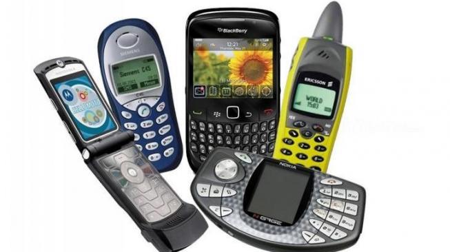Menyimpan Gadget Jadul Berbahaya, Ini Dampaknya Menyimpan Gadget Jadul Berbahaya, Ini Dampaknya