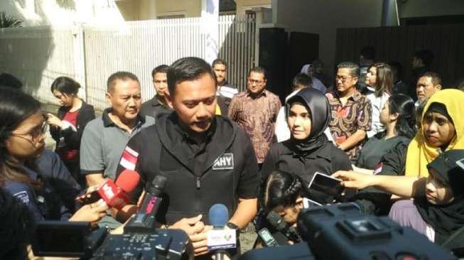 Pilkada Belum Usai, Meme 'Nasib Mas Agus' Sudah Viral Pilkada Belum Usai, Meme 'Nasib Mas Agus' Sudah Viral
