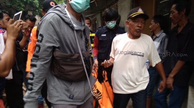 Merasa Dibuang Orangtua, Pedagang Serbet Gantung Diri