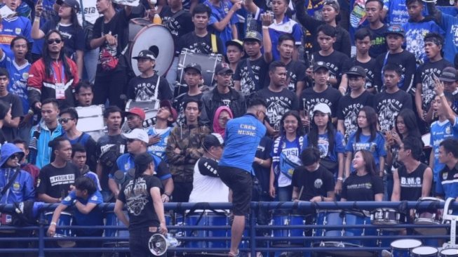 Bobotoh Dilarang Nonton Persija vs Persib di GBK, Cuma Jak Mania yang Boleh Bobotoh Dilarang Nonton Persija vs Persib di GBK, Cuma Jak Mania yang Boleh