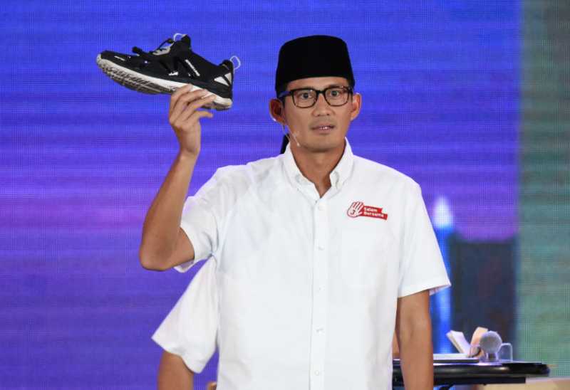 Bahasa Tubuh Unik Para Paslon DKI Bahasa Tubuh Unik Para Paslon DKI