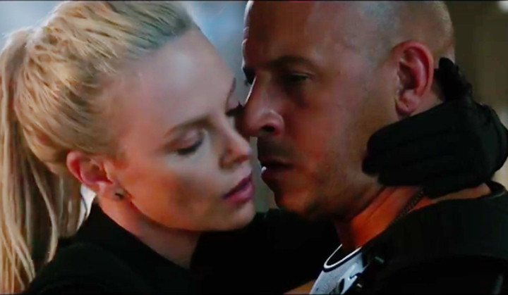 Cerita Vin Diesel dan Charlize Soal Adegan Ciuman di Fast and Furious 8 Cerita Vin Diesel dan Charlize Soal Adegan Ciuman di Fast and Furious 8