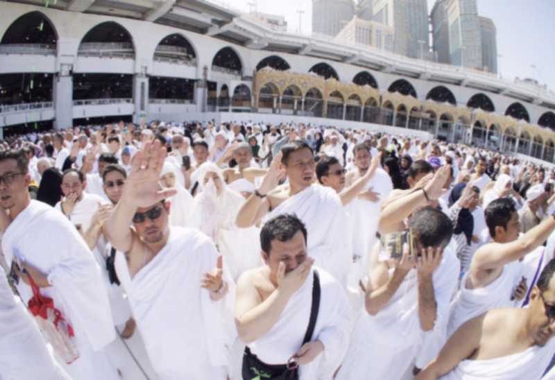 Foto-foto Perjalanan Umrah Agus Yudhoyono Foto-foto Perjalanan Umrah Agus Yudhoyono