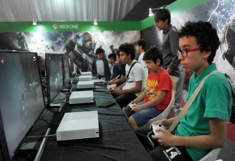 Terlalu Lama Bermain Game, Pria Ini Terkena Stroke Otak Terlalu Lama Bermain Game, Pria Ini Terkena Stroke Otak